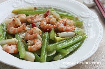 ���۰ٺϳ�Ϻ�ʵ�����