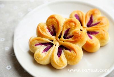 紫薯四叶草面包的做法 紫薯四叶草面包的做法