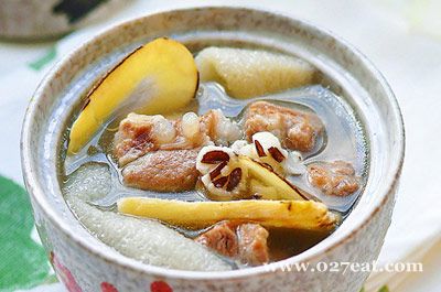 竹荪葛根海底椰汤的做法 竹荪葛根海底椰汤的做法