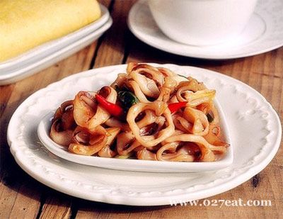 辣炒鱿鱼丝的做法图片,如何做,辣炒鱿鱼丝怎么做好吃详细步骤的做法