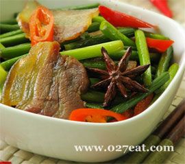 ��̦�����������