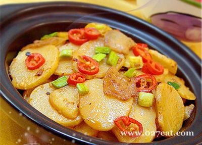 钵子湖南土豆仔的做法 钵子湖南土豆仔的做法