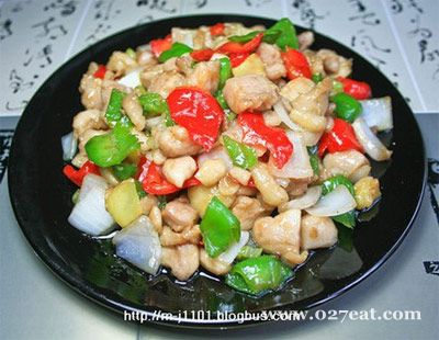 清炒鸡丁的做法 清炒鸡丁的做法