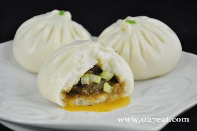 茄丁肉包的做法 茄丁肉包的做法