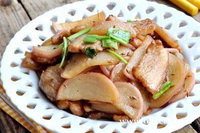 孜然萝卜炒肉的做法 孜然萝卜炒肉的做法