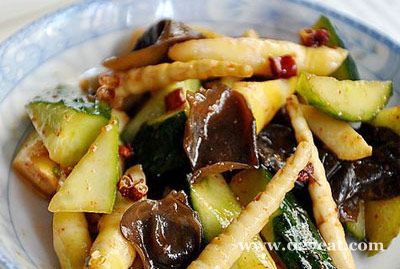 凉拌竹笋黄瓜的做法 凉拌竹笋黄瓜的做法