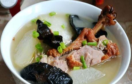 ���Ϻ�ľ���ҿ�Ѽ�ܵ�����������