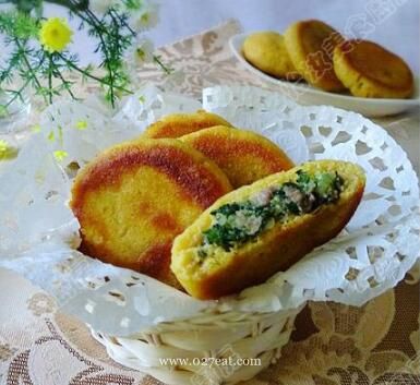 杂粮小白菜贴饼子的做法 杂粮小白菜贴饼子的做法