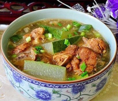 ����Ǻ������ϵ�����������